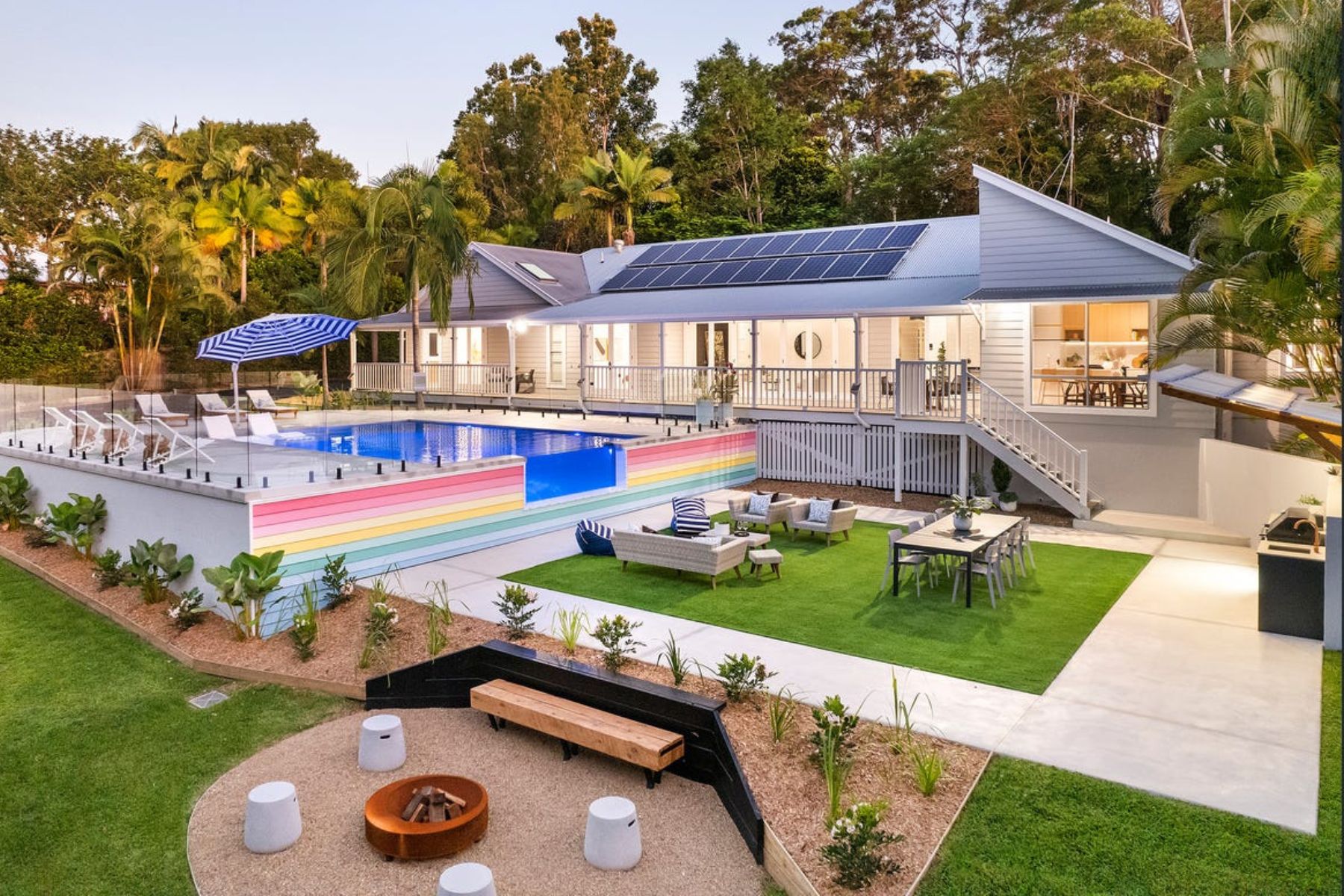 A Contemporary Queenslander in Doonan